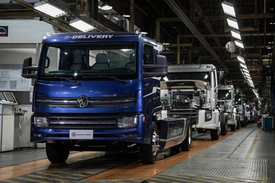 Um dia histórico: VW Caminhões e Ônibus inicia a produção do e-Delivery